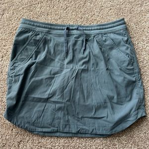 Marmot skort size medium